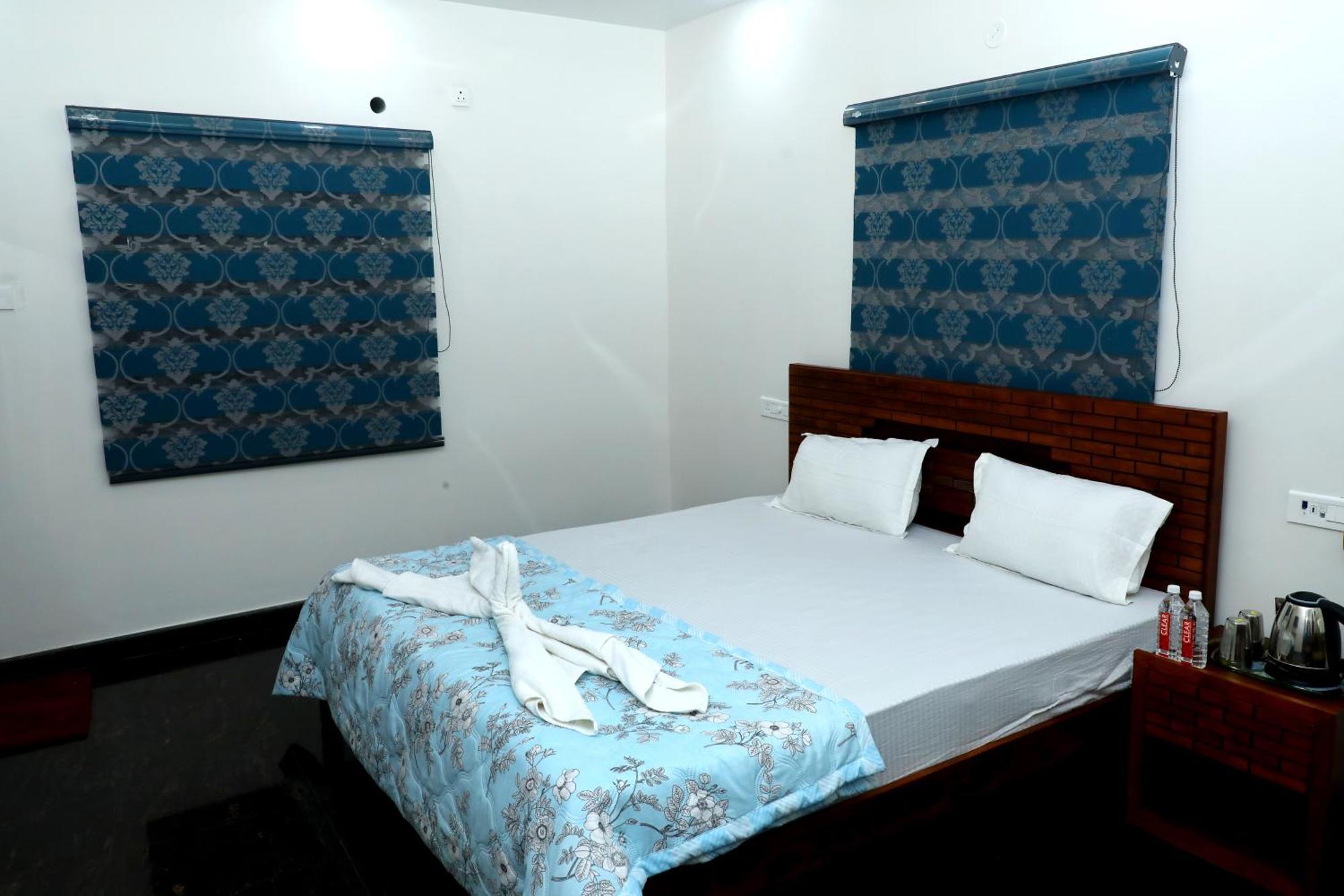 Jp Residency Hotel Yelagiri Exterior foto