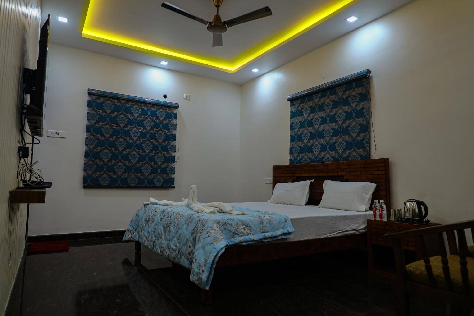 Jp Residency Hotel Yelagiri Exterior foto