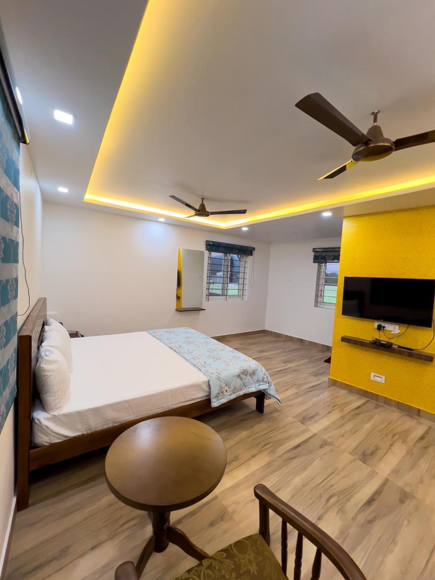 Jp Residency Hotel Yelagiri Exterior foto